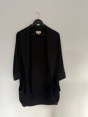 Aritzia Wilfred black crepe blazer size 4